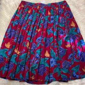 Knee Length Pleated Skirt